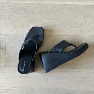 Black wedges circus ny